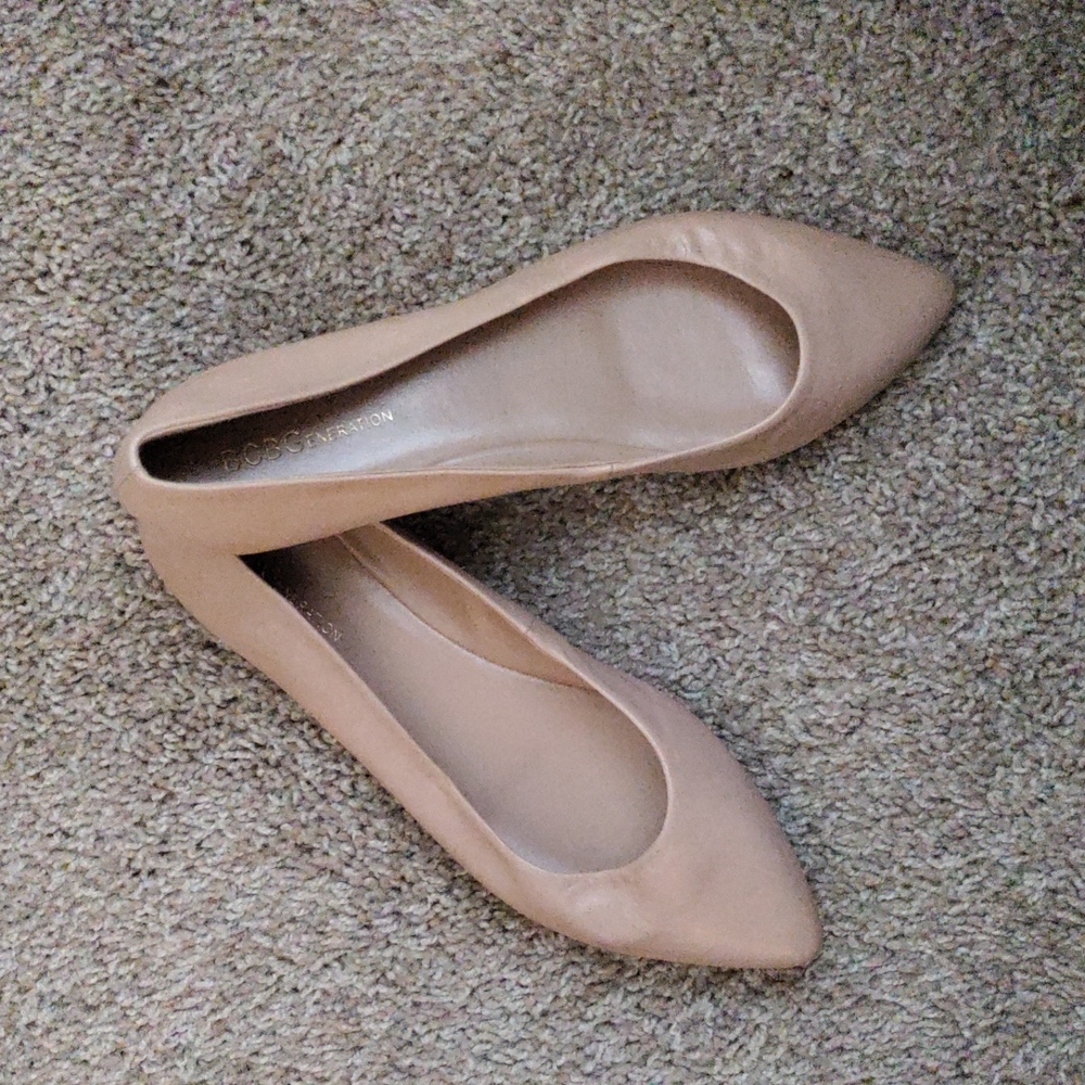 BCBGeneration Flats Size 9